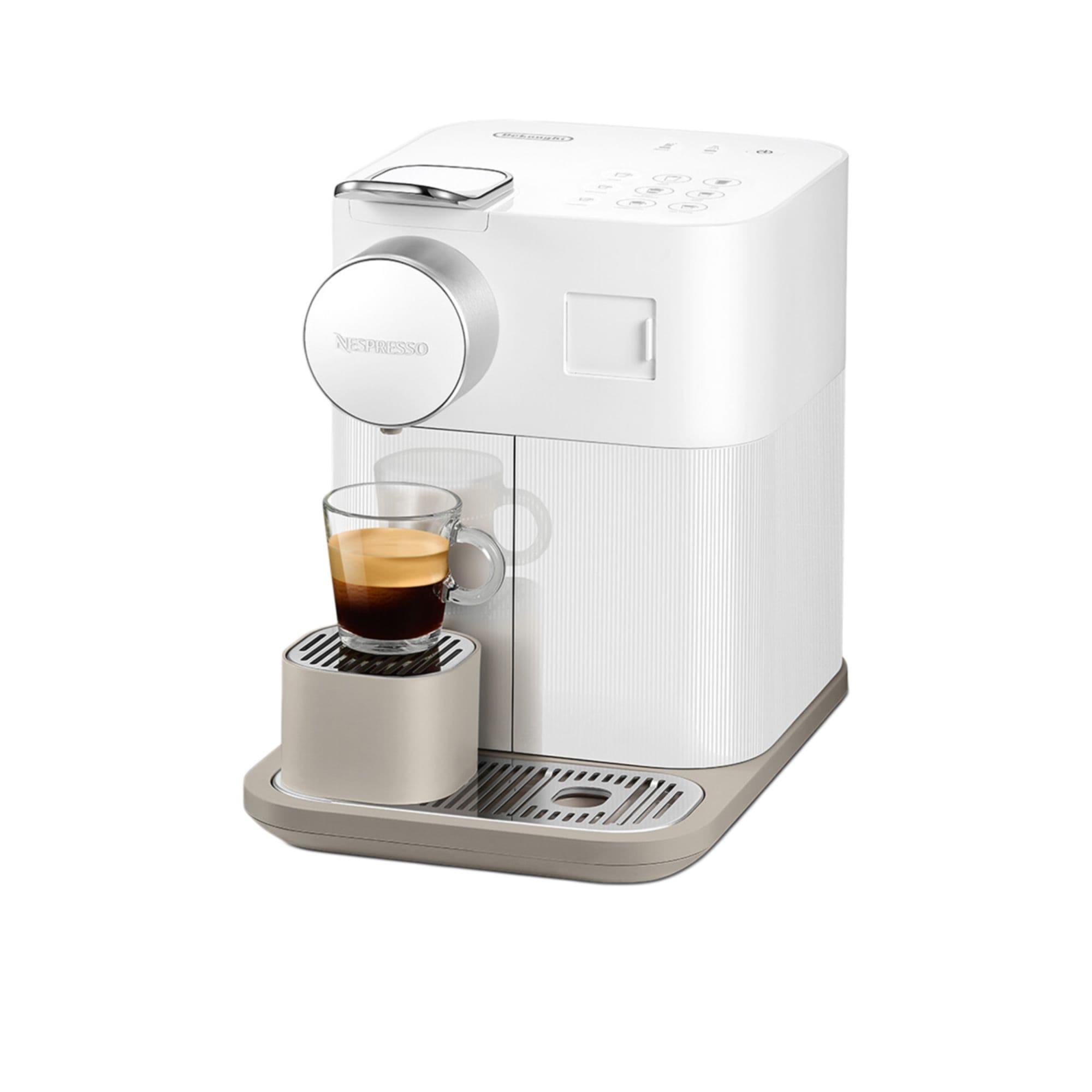 DeLonghi Nespresso Gran Lattisima EN640W Automatic Capsule Coffee Machine White Image 1